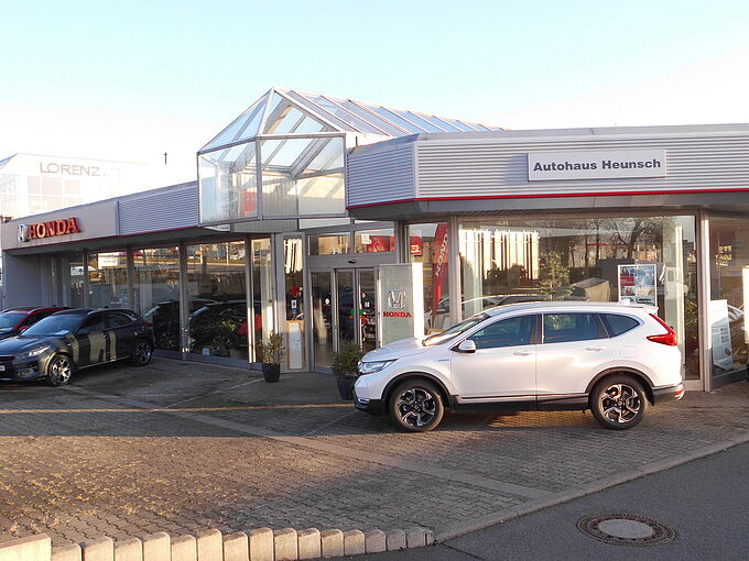 Auf zu Honda ! Auf zu Heunsch ! Auf zu Honda ! Auf zu Heunsch !