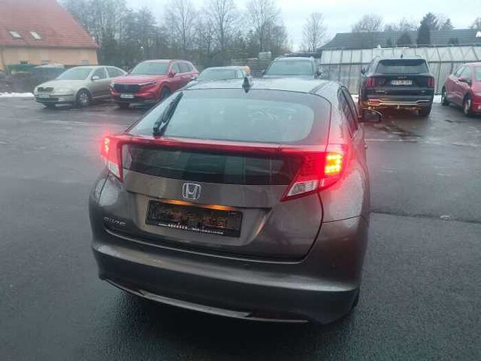 Honda Civic Civic 1.8 i-VTEC Sport