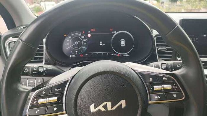 Kia Ceed SW / cee'd SW Ceed SW 1.5 T-GDI DCT7 Platinum AHZV