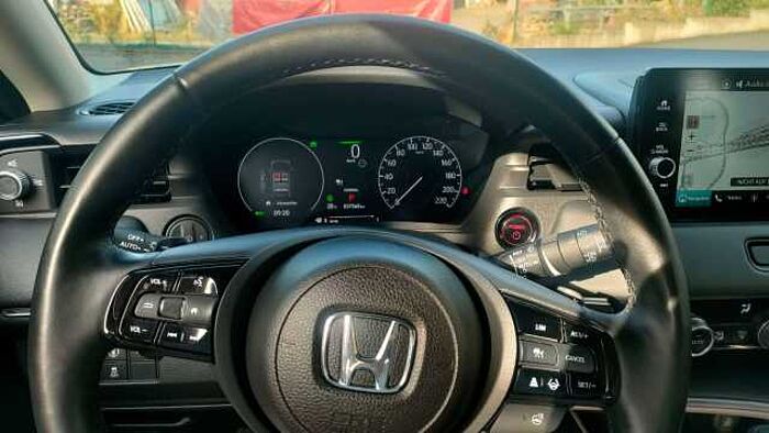 Honda HR-V Advance +Titanium Paket + 18Zoll HR1813
